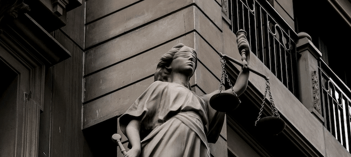 "Son discours, on aurait pu l'entendre dans une cour d'assises…"