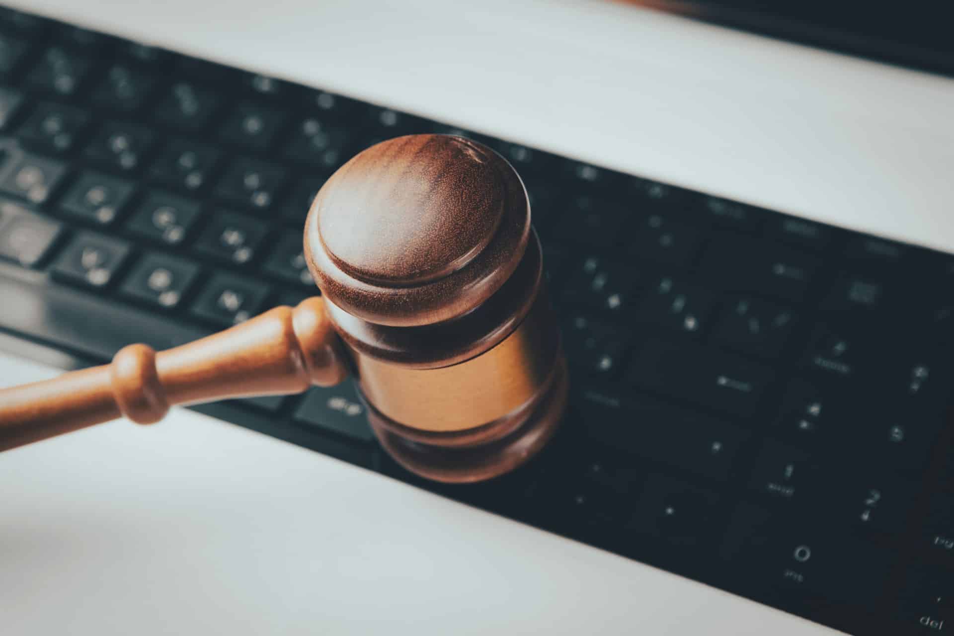 L’IA s’invite au tribunal de commerce de Paris