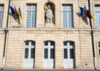« Le mariage n’a jamais protégé contre une obligation de quitter le territoire français »